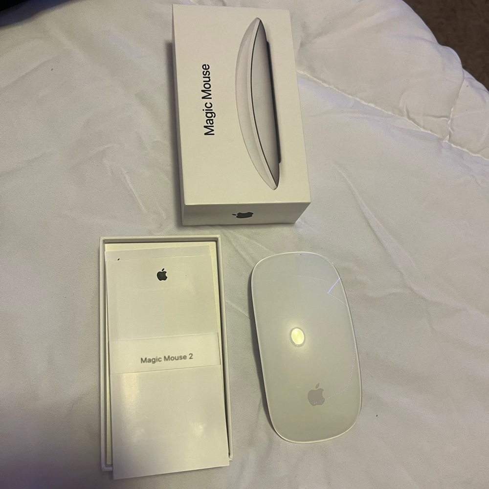 Apple Magic Mouse 2